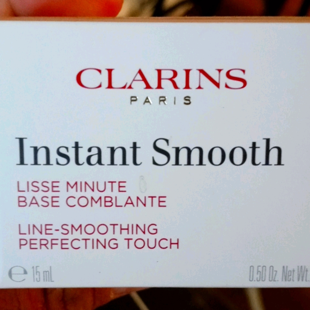 Wrinkle smoothing cream